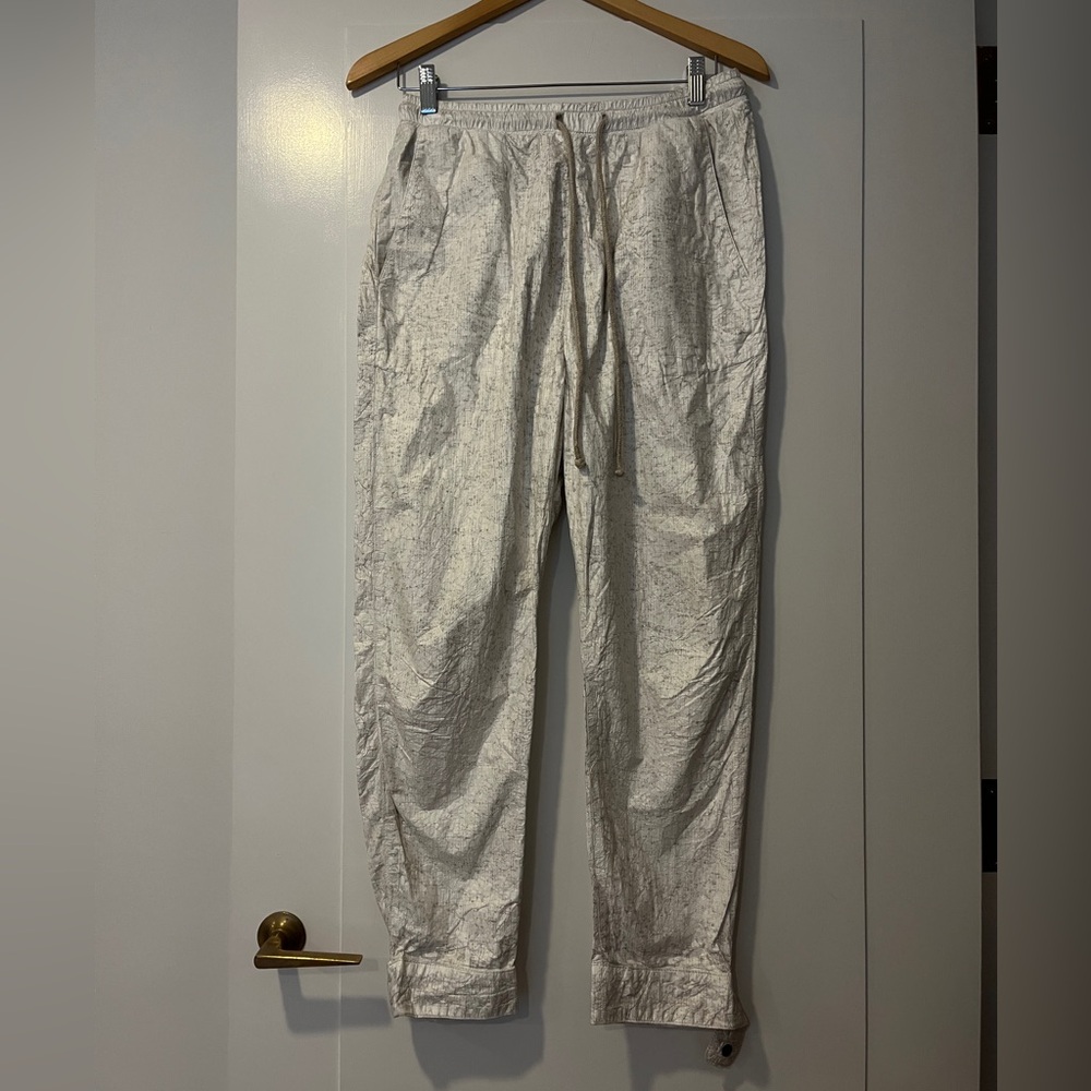 Women’s Light Gray Drawstring Joggers